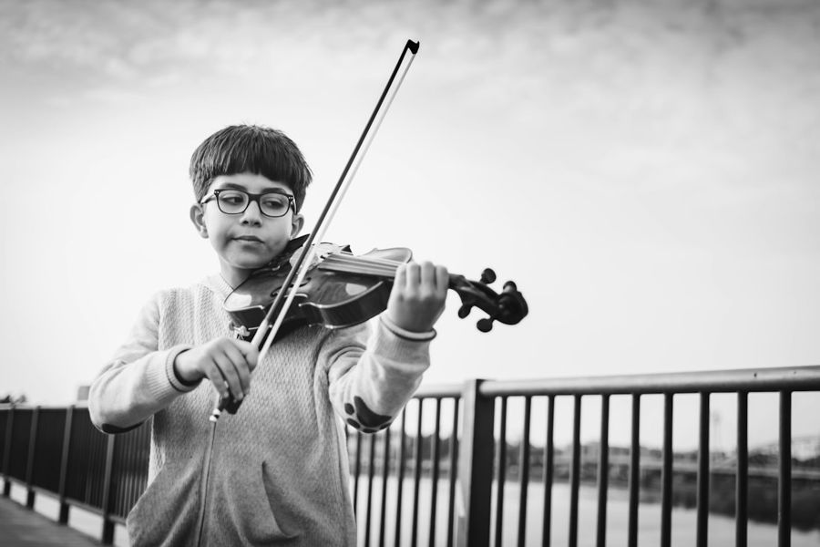 A boy playing violin